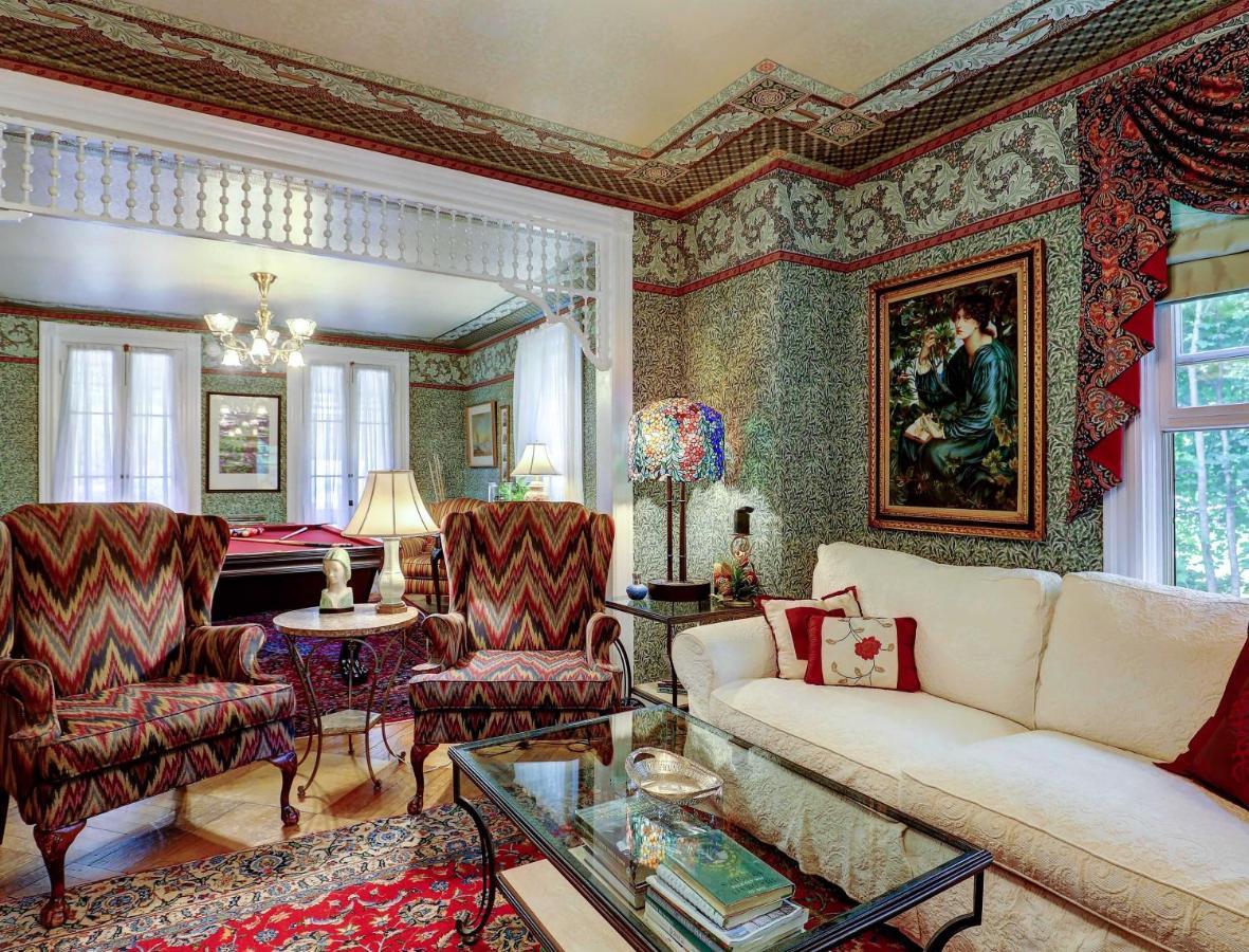 The Fairlawn Inn Хънтър Екстериор снимка