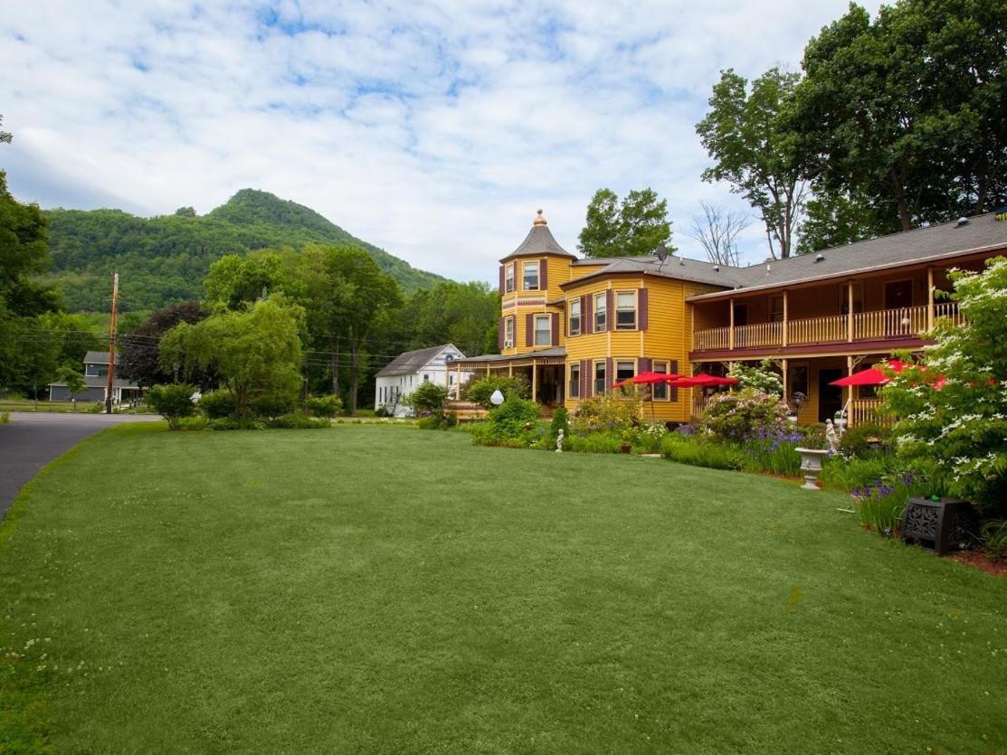 The Fairlawn Inn Хънтър Екстериор снимка