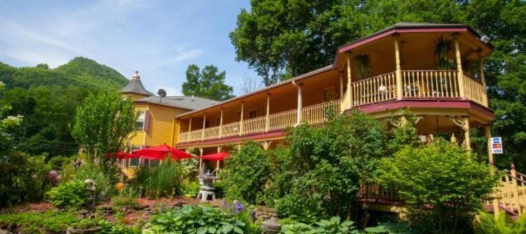 The Fairlawn Inn Хънтър Екстериор снимка