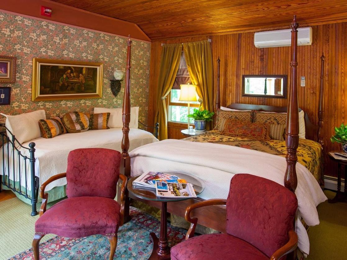 The Fairlawn Inn Хънтър Екстериор снимка