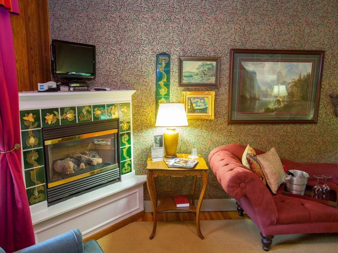 The Fairlawn Inn Хънтър Екстериор снимка
